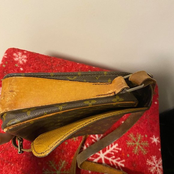 Louis Vuitton Cartouchiere GM - Picture 4 of 16